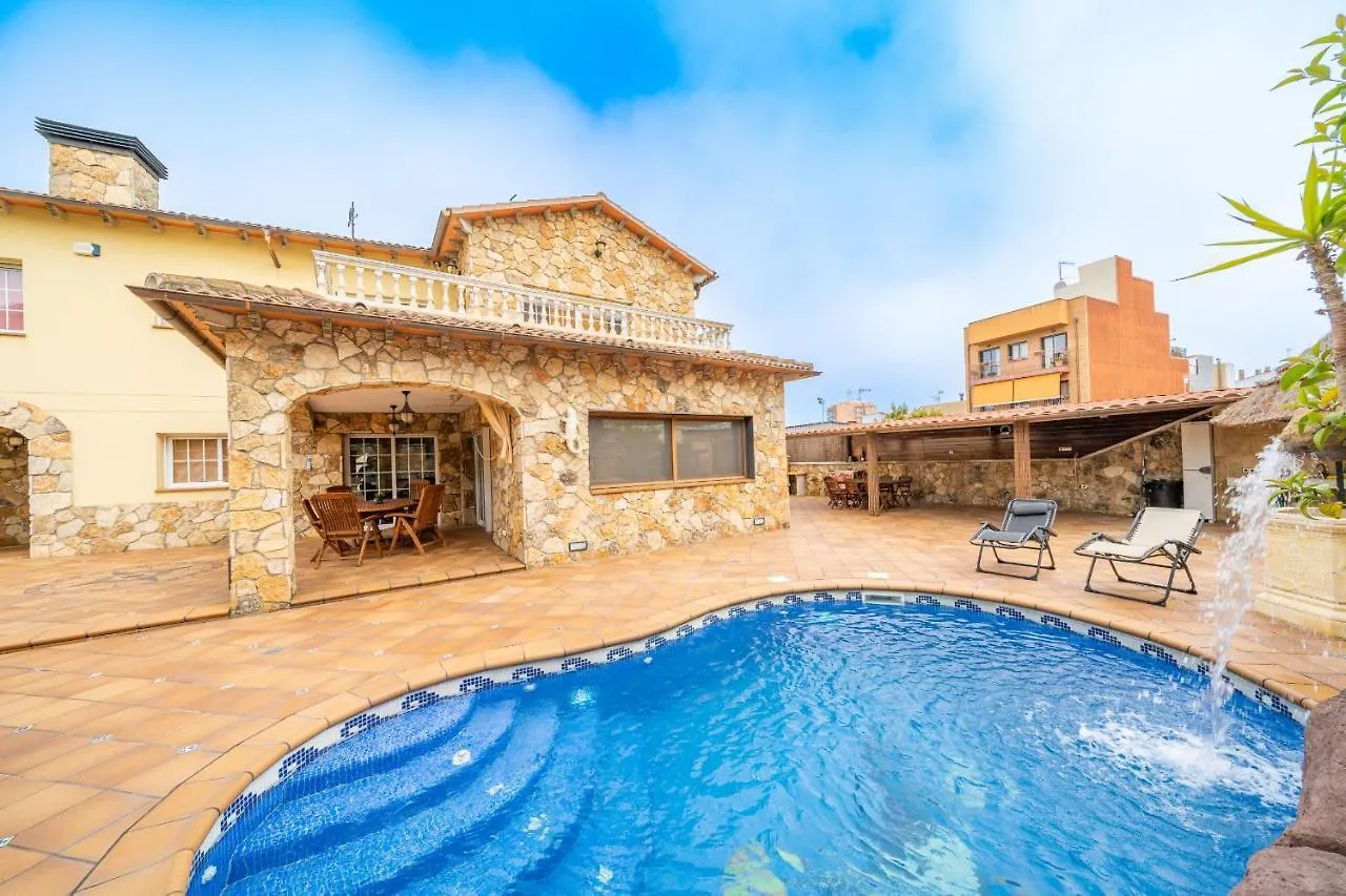 Homeholidaysrentals Romeo - Costa Brava Blanes Vila